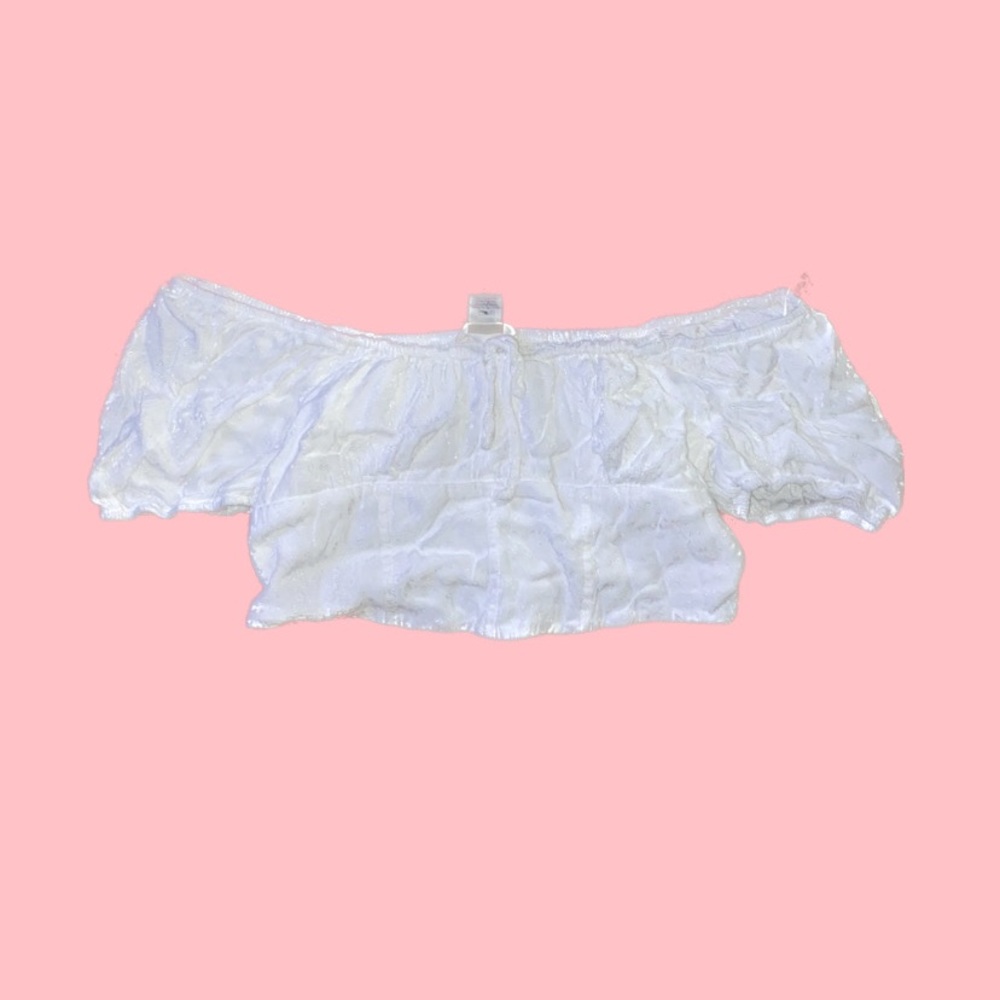 White crop top